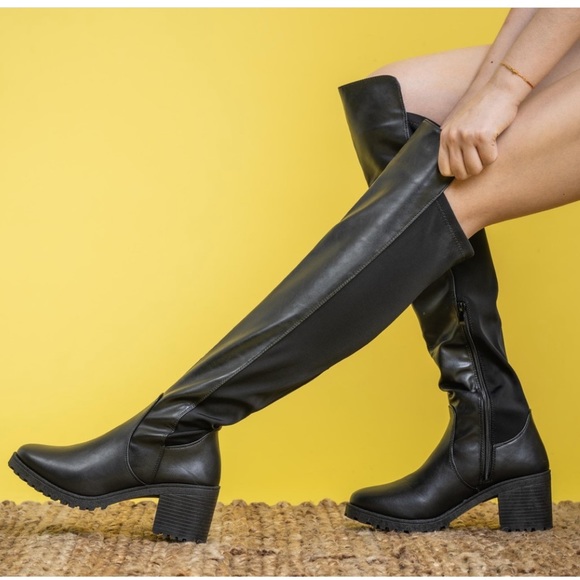 TOP Moda Shoes - ❤️HP! Black Knee High Lug Boots